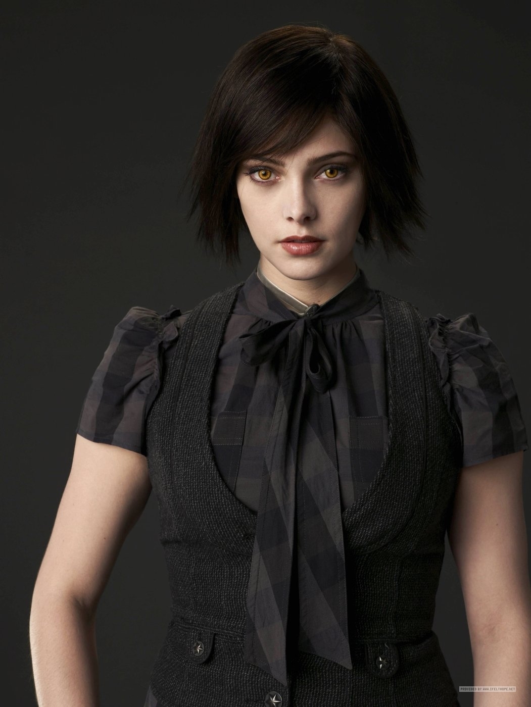 Alice Cullen (16)